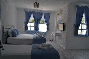 Siğacık Thea Butik Hotel & Restaurant מראה חיצוני תמונה